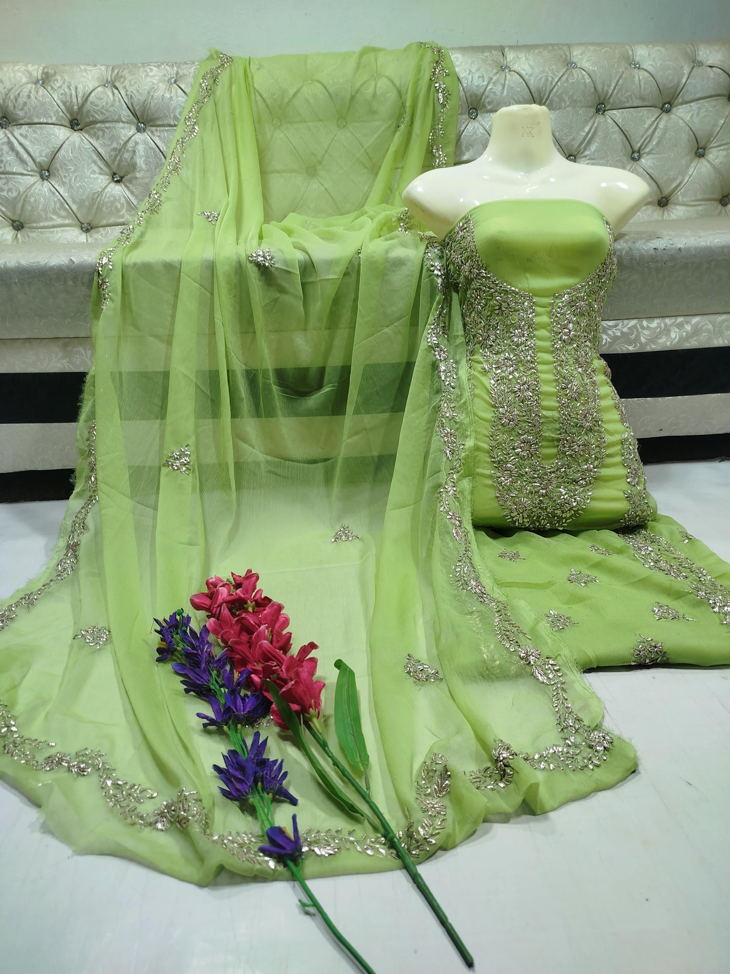 Maroori press gotta  work