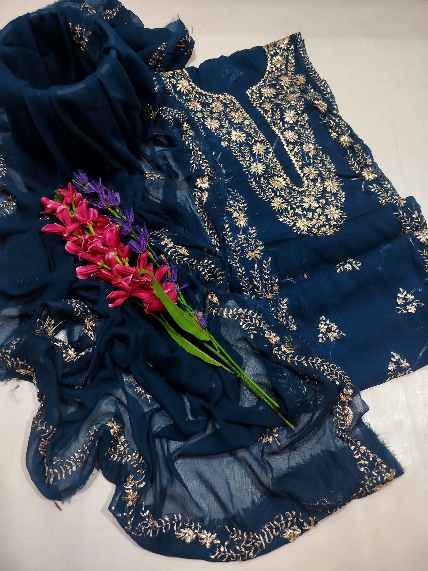 Maroori press gotta  work