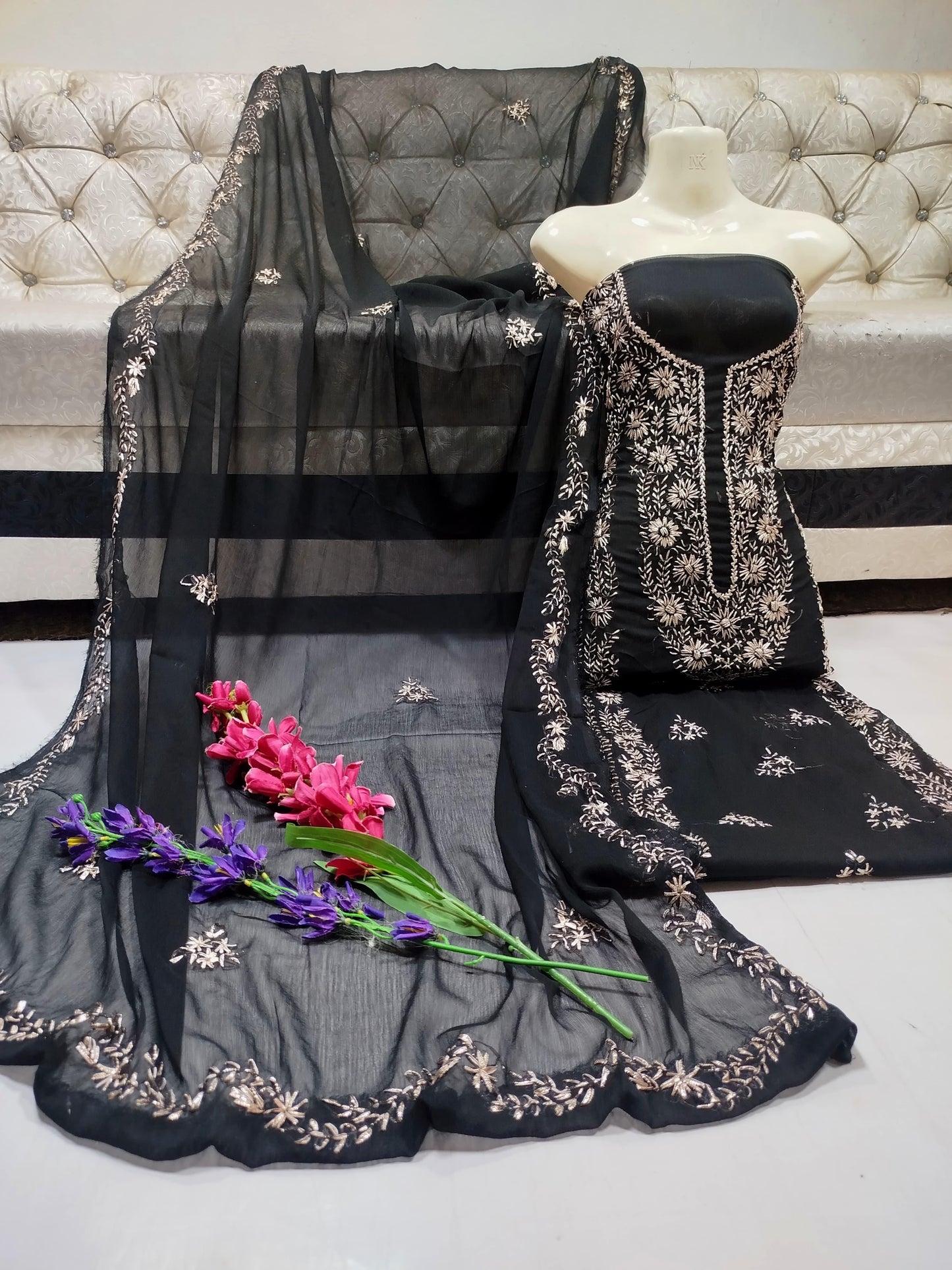 Maroori press gotta  work