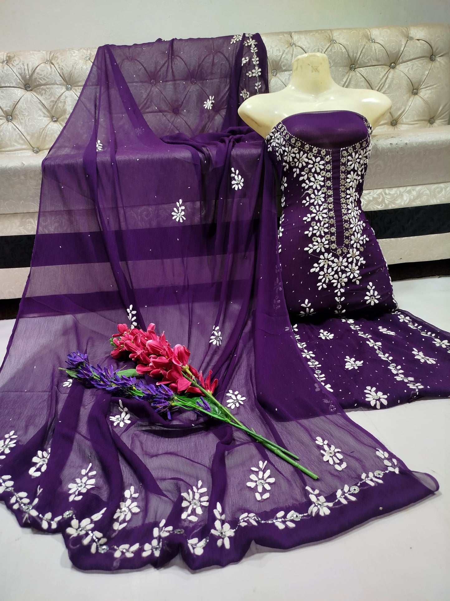 Maroori press gotta  work